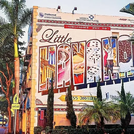 Voyage A Little Havana בית נופש בוגונה